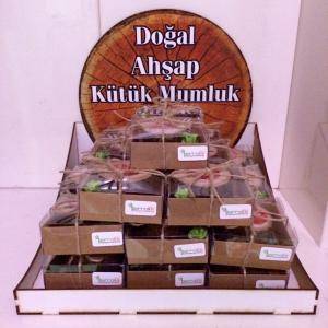 Ahşap mumluk